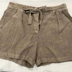 Women’s Linen Shorts size 6